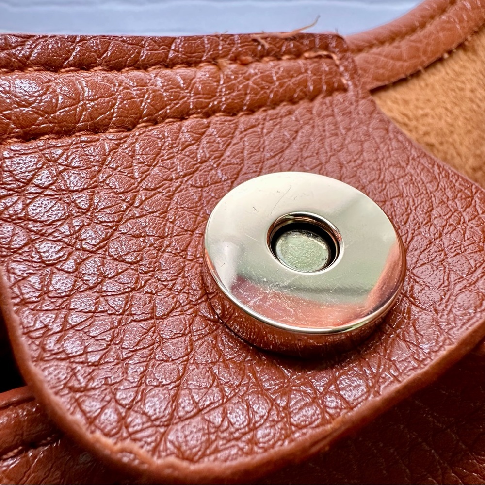 Vegan Leather Large Shoulder Tote | Brown | NWT - Picture 8 of 13